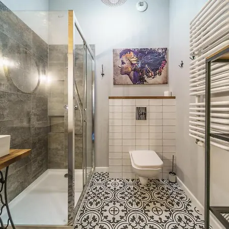 Stylish And Modern- Golden Apartment- Stare Miasto Warsaw