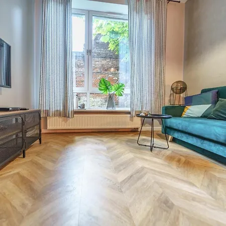 Stylish And Modern- Golden Apartment- Stare Miasto